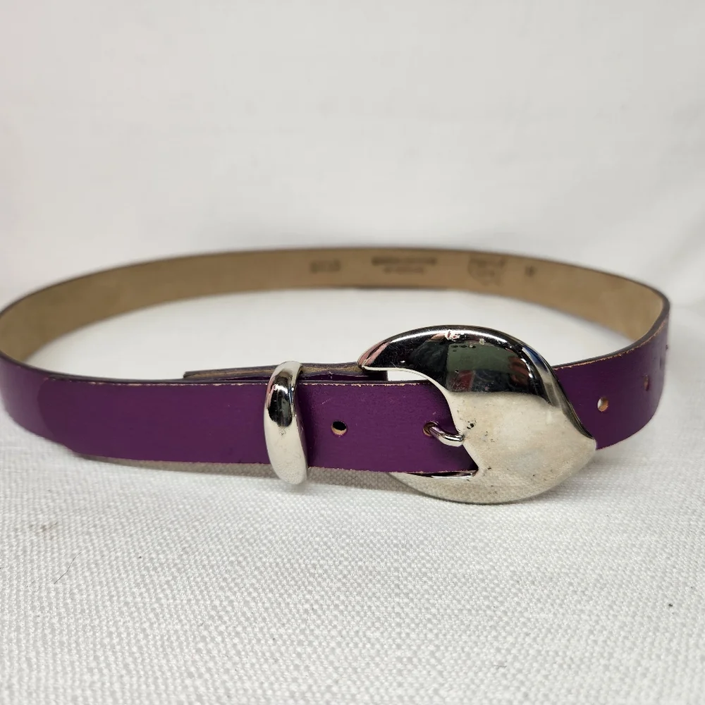 Purple Silver Belt Buckle Bonded Leather Size Medium USA Youth 12-14
